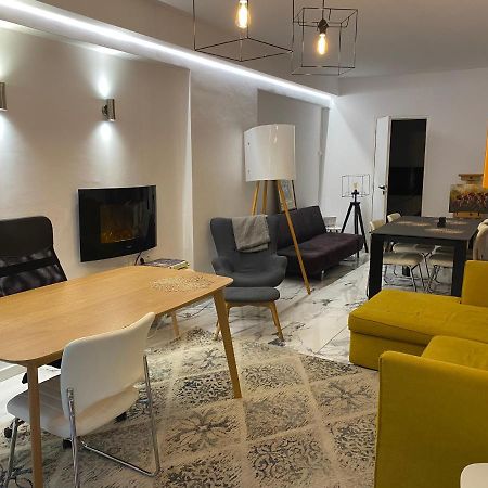 Stay And Work In Kolonaki Athens Exterior photo